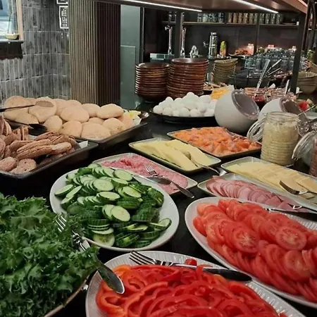 Kuukkeli Tokka * 萨利色尔卡