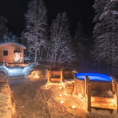 Kuukkeli Tokka Апартаменты *